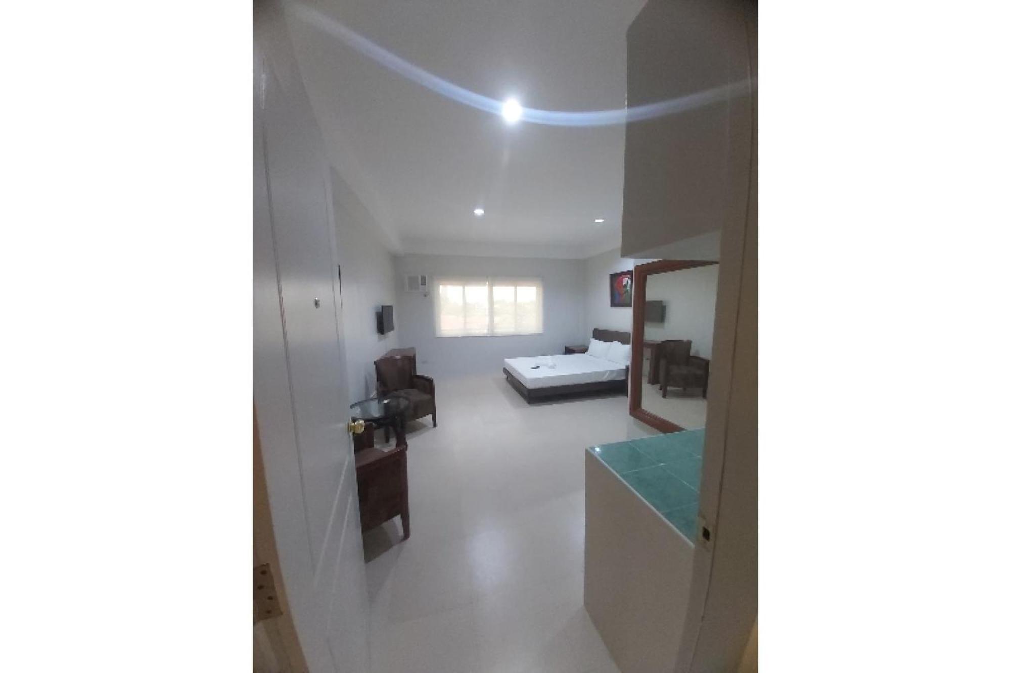 Nest Suites Bandar Quezon Luaran gambar